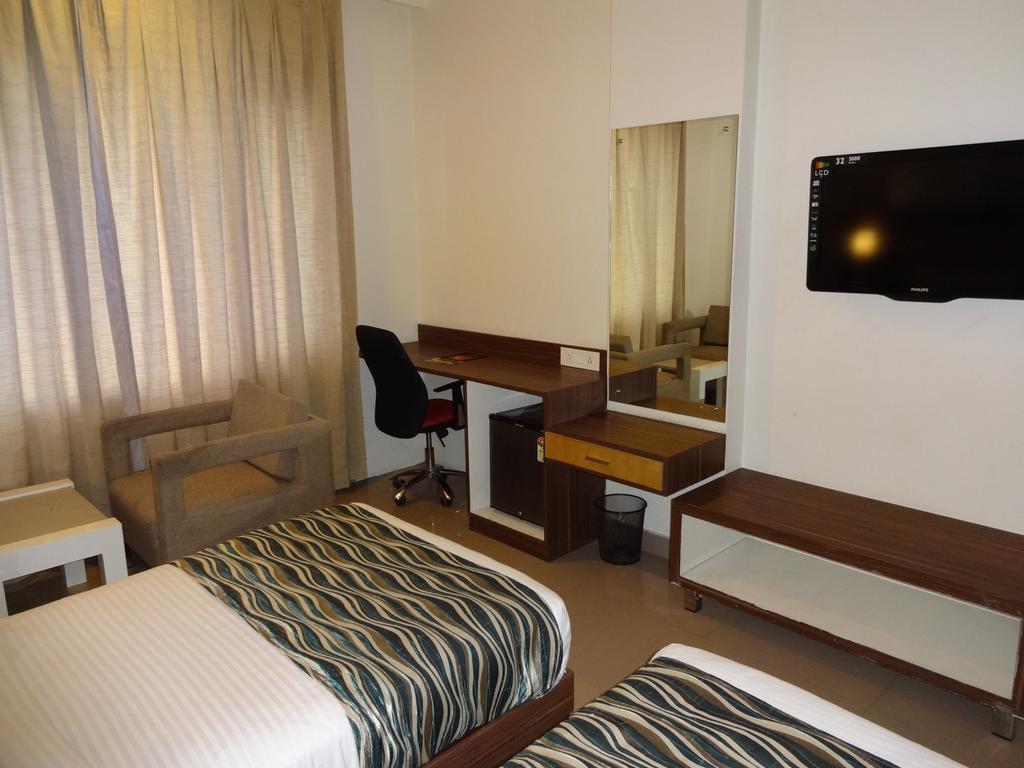 Hotel Continental Park Vijayawāda Exteriér fotografie