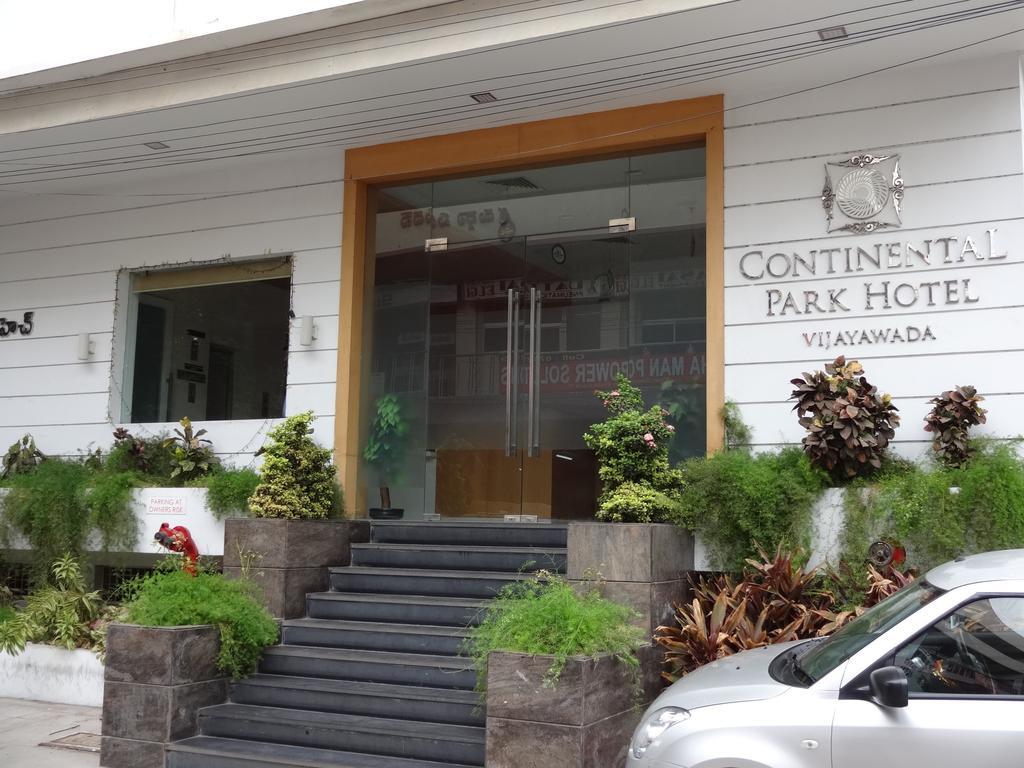 Hotel Continental Park Vijayawāda Exteriér fotografie