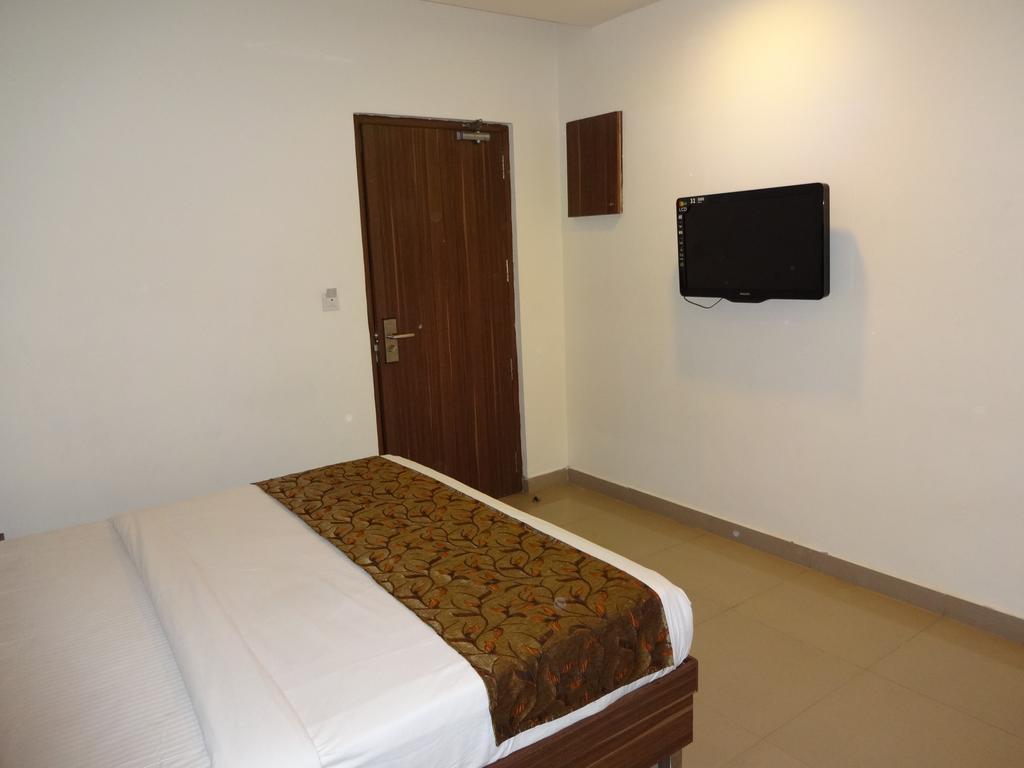 Hotel Continental Park Vijayawāda Exteriér fotografie